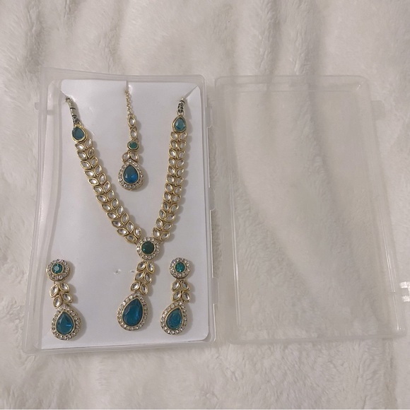 Teal and Gold Necklace, Earring & Bindi Set - Picture 2 of 3
